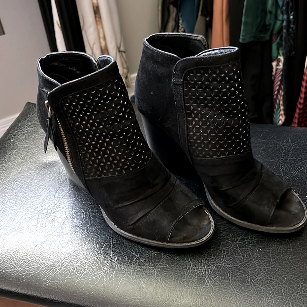 Black mesh style top bootie heels